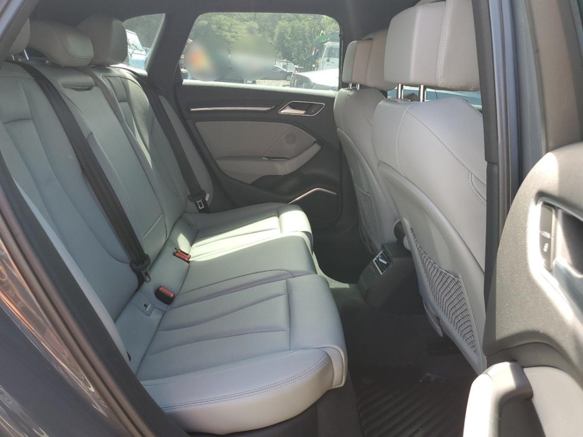 Audi A3 E-TRON PREMIUM PLUS