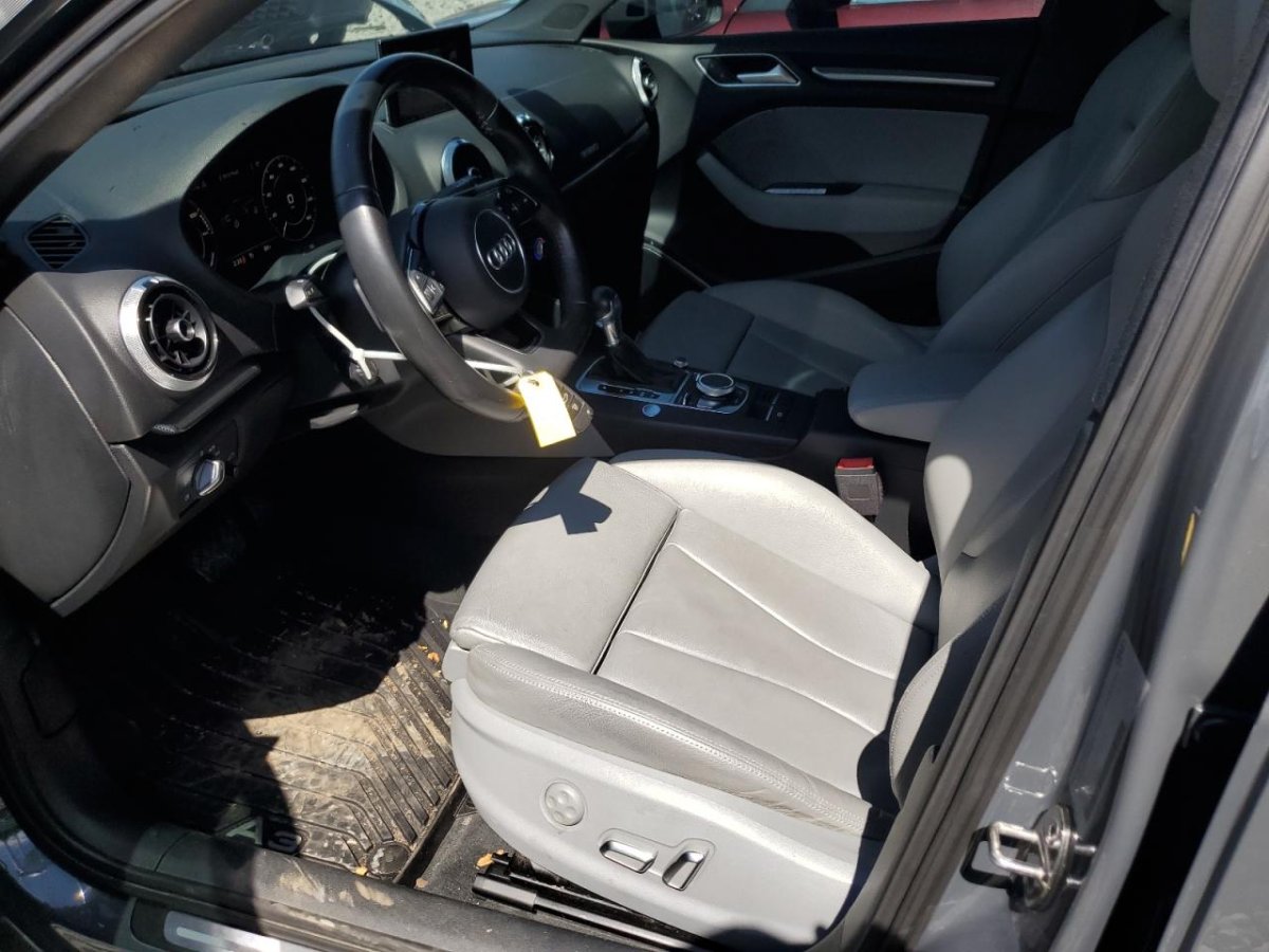 Audi A3 E-TRON PREMIUM PLUS