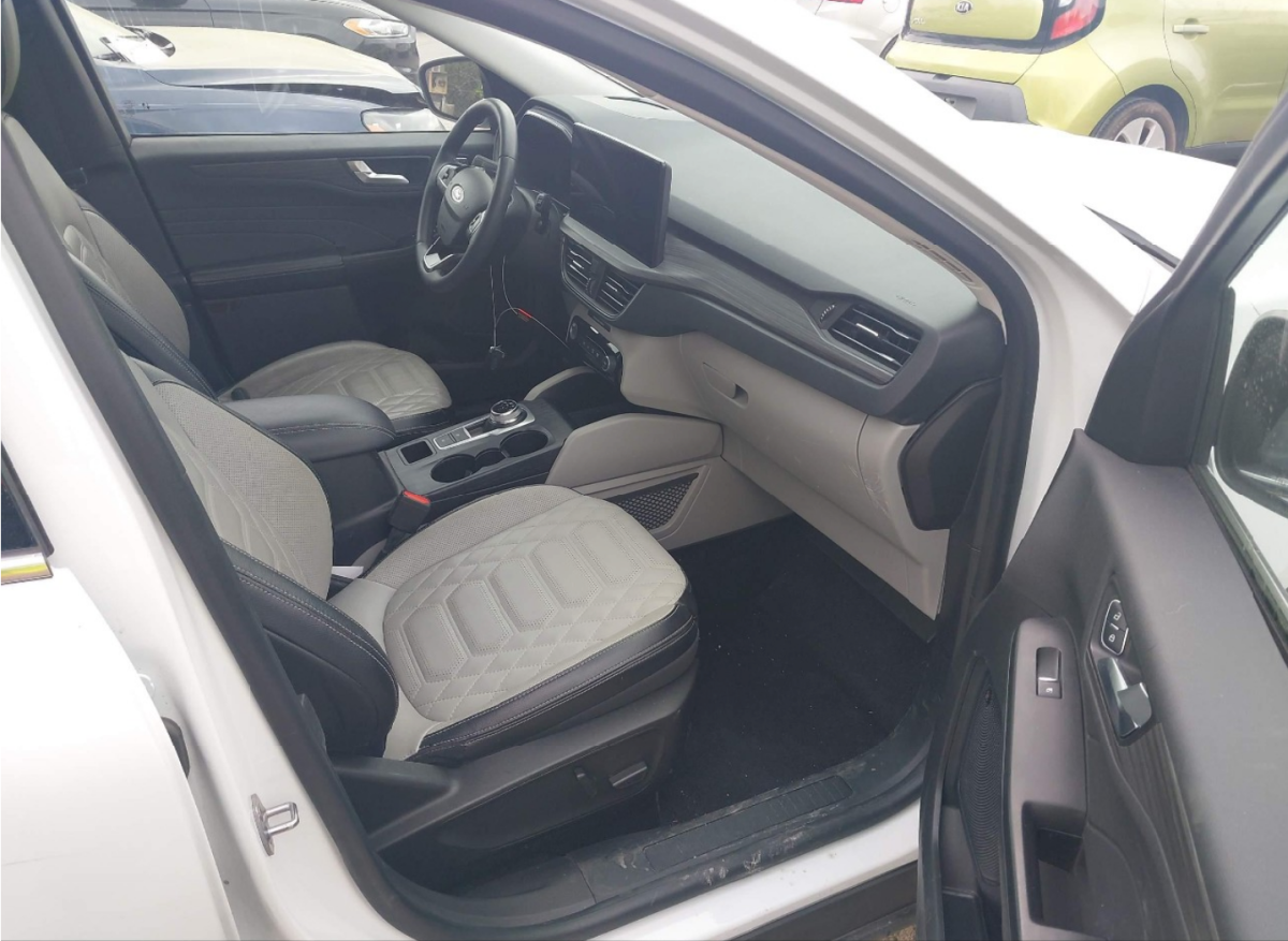 Ford FORD ESCAPE PHEV