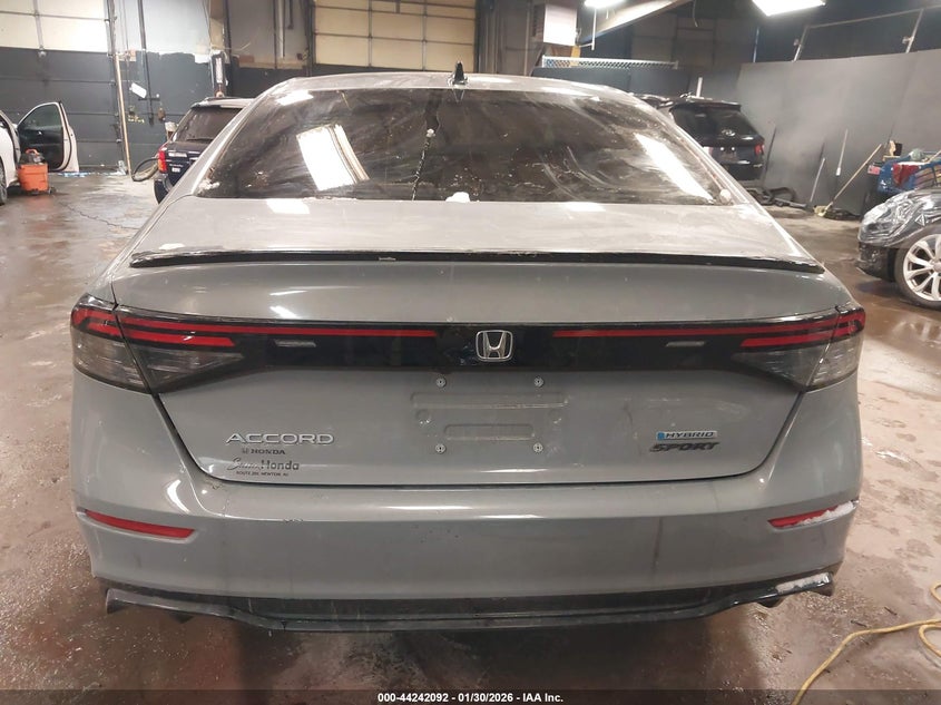 Honda Accord, Hybrid Sport-L