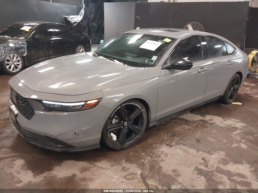 Honda Accord, Hybrid Sport-L