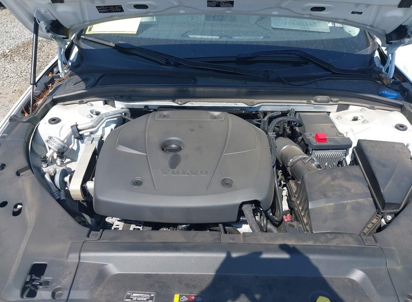 Volvo S90 T5 MOMENTUM