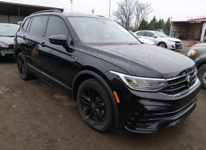 Volkswagen TIGUAN 2.0T SE R-LINE BLACK