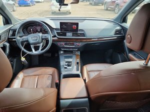 Audi Q5, Premium Plus
