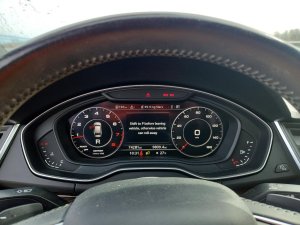 Audi Q5, Premium Plus