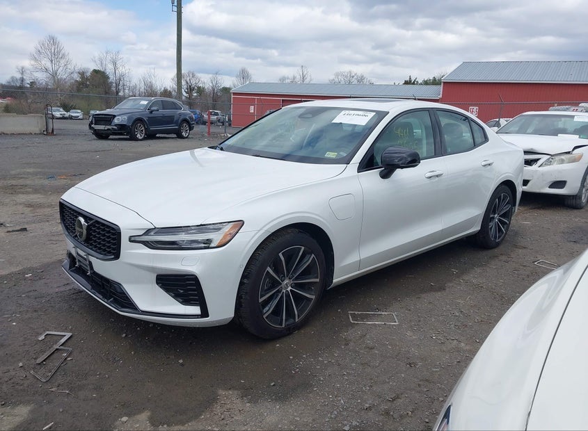 Volvo S60 Recharge Plug-In Hybrid, T8 Plus Dark Theme