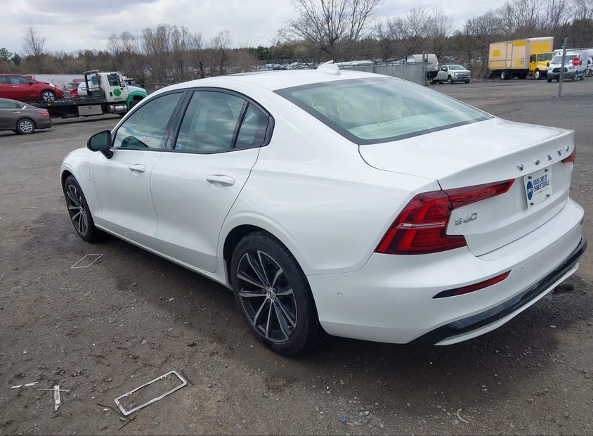 Volvo S60 Recharge Plug-In Hybrid, T8 Plus Dark Theme