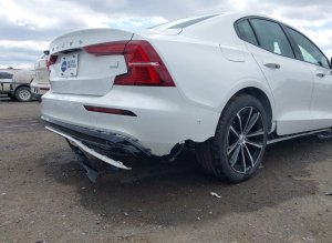 Volvo S60 Recharge Plug-In Hybrid, T8 Plus Dark Theme