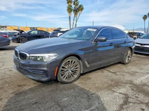 BMW 530E