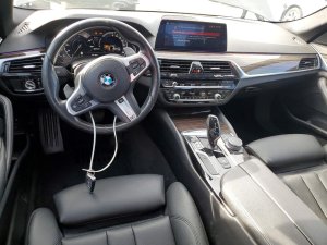 BMW 530E