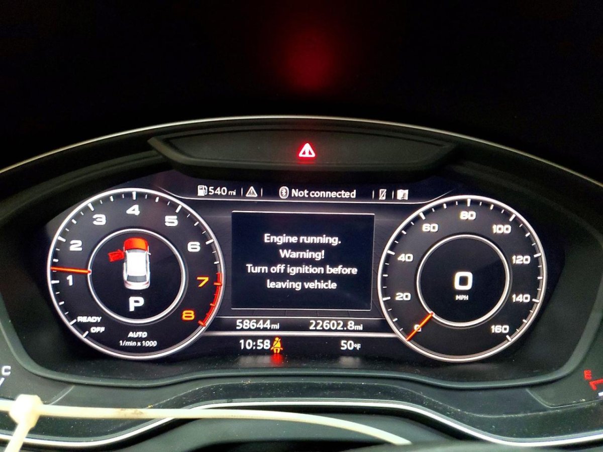 Audi Q5, Premium Plus