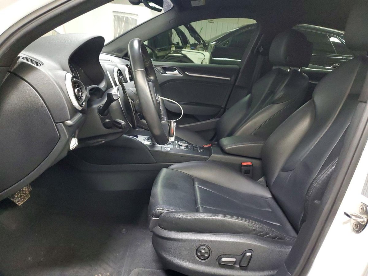 Audi A3, Premium Plus