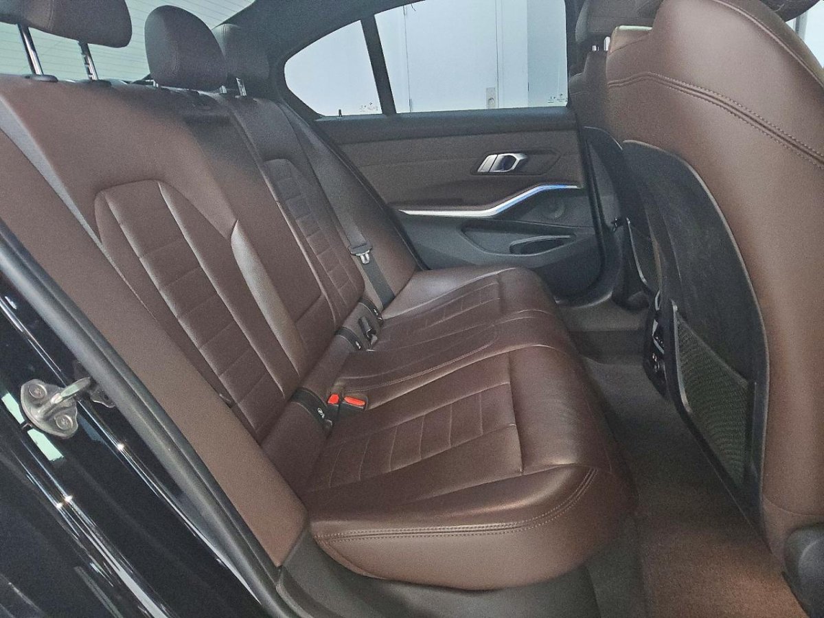 BMW 3 Series, 330XI