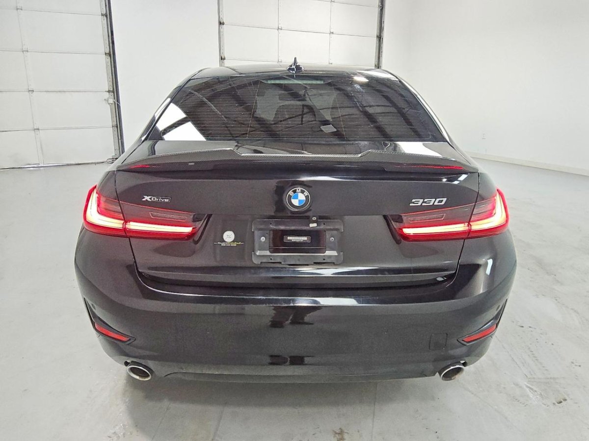 BMW 3 Series, 330XI