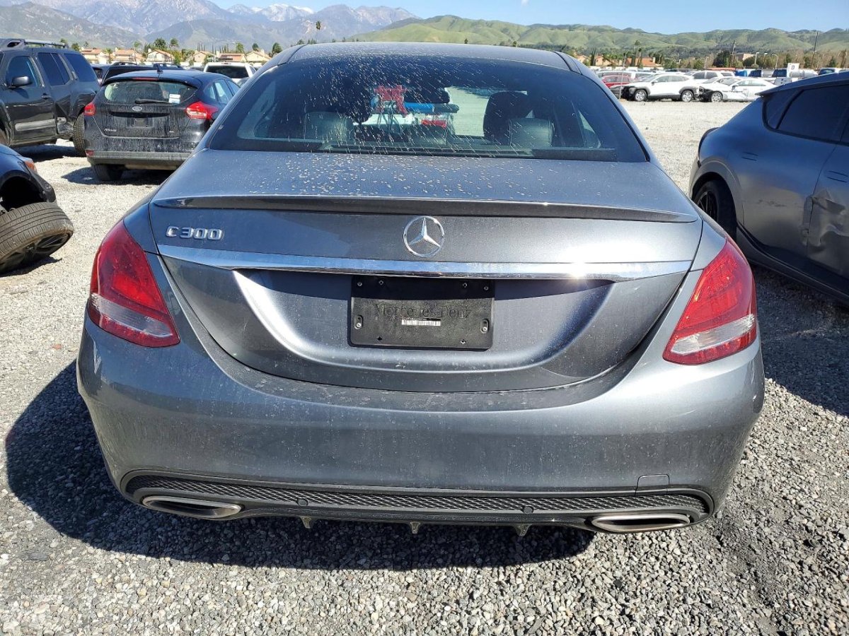 Mercedes-Benz C-Class, 300