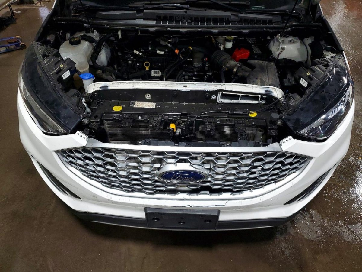 Ford Edge, Sel