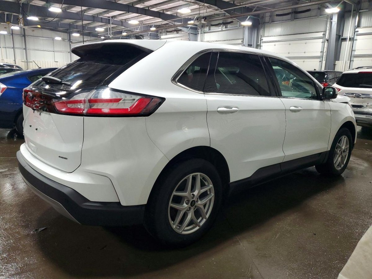 Ford Edge, Sel