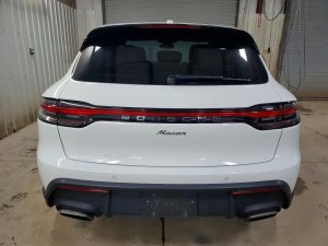 Porsche MACAN BASE