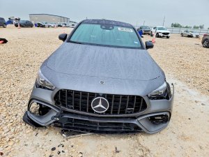 Mercedes-Benz CLA 45 AMG