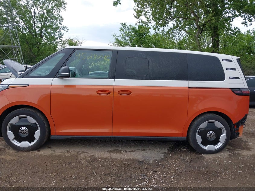Volkswagen ID. BUZZ PRO S PLUS WITH 4MOTION