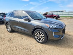 Ford Escape, Titanium