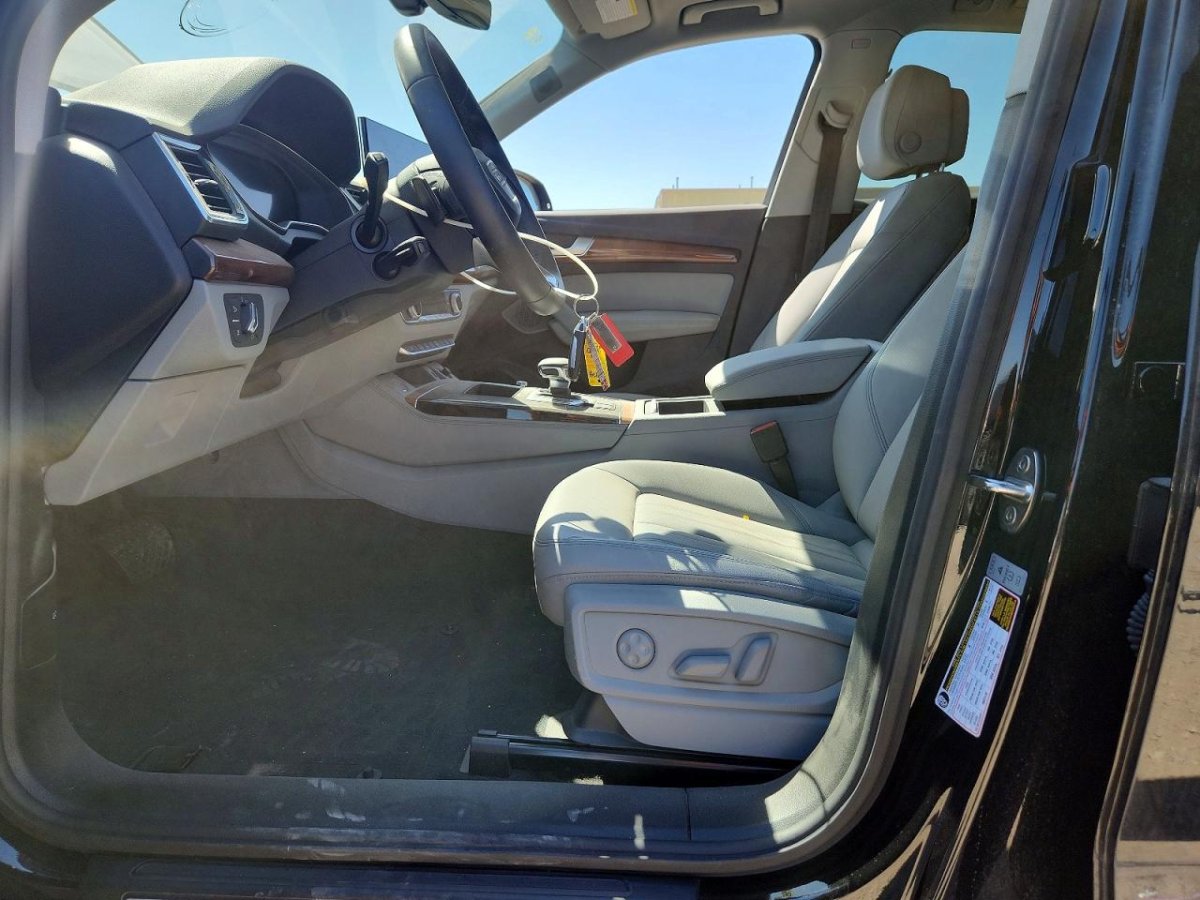 Audi Q5, Premium Plus 45