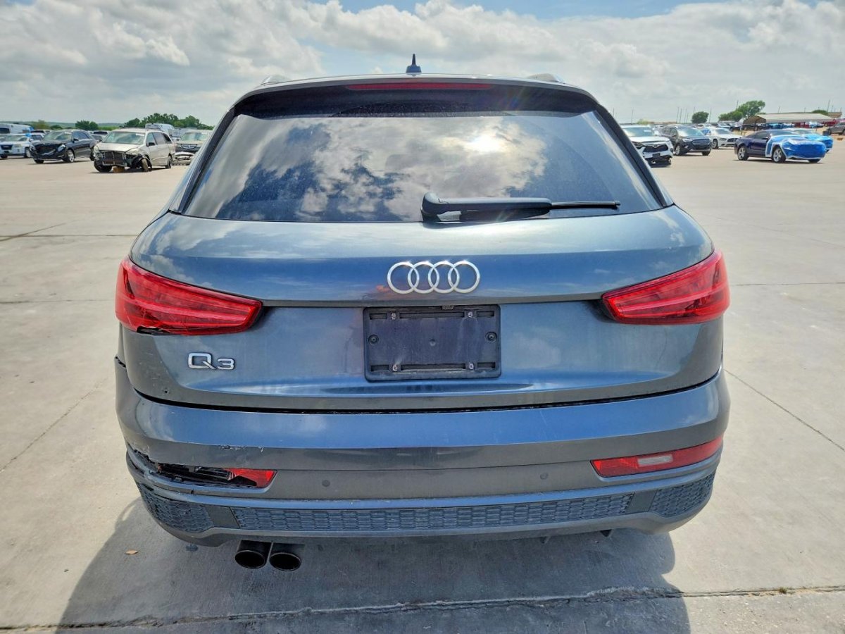 Audi Q3 PREMIUM PLUS