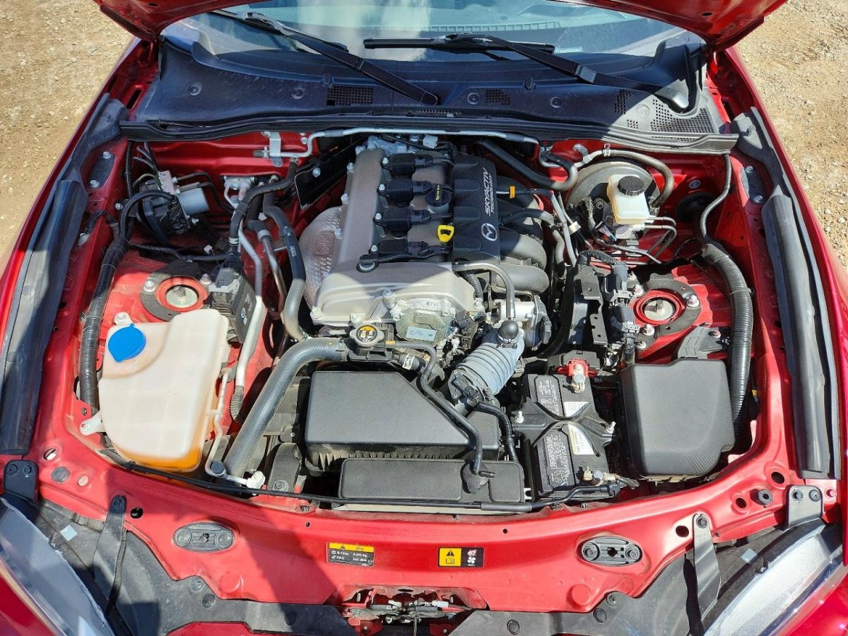 Mazda MX-5 MIATA GRAND TOURING
