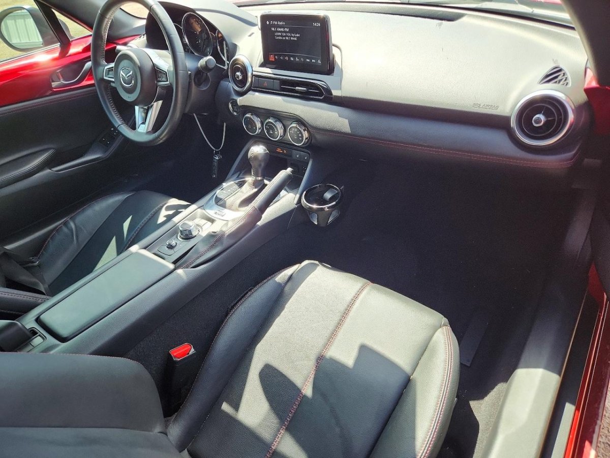 Mazda MX-5 MIATA GRAND TOURING