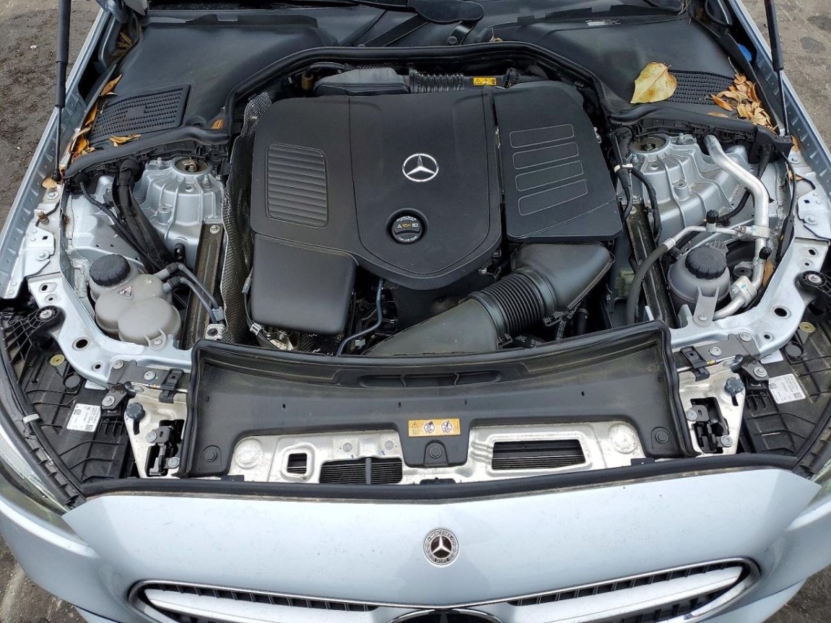 Mercedes-Benz C 300 4MATIC