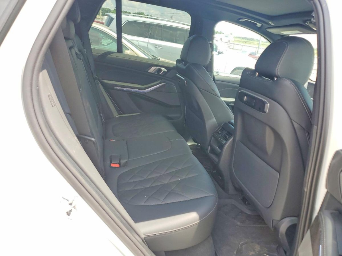 BMW X5 XDRIVE50E