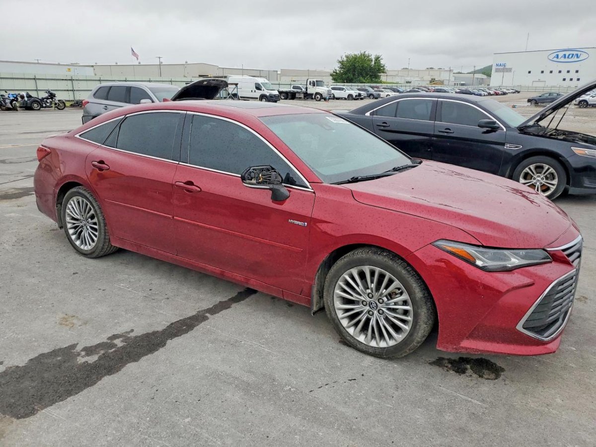 Toyota AVALON HYBRID LIMITED