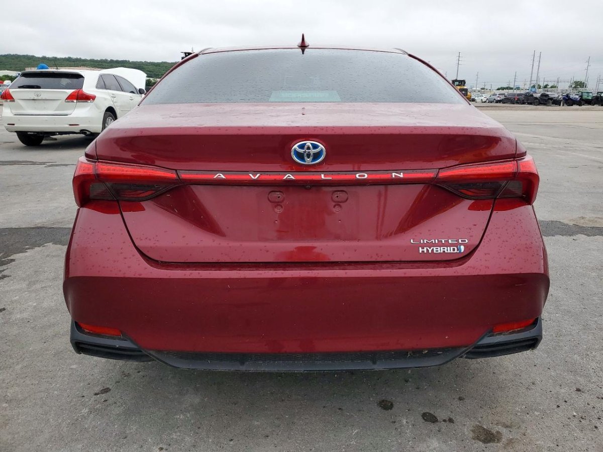 Toyota AVALON HYBRID LIMITED