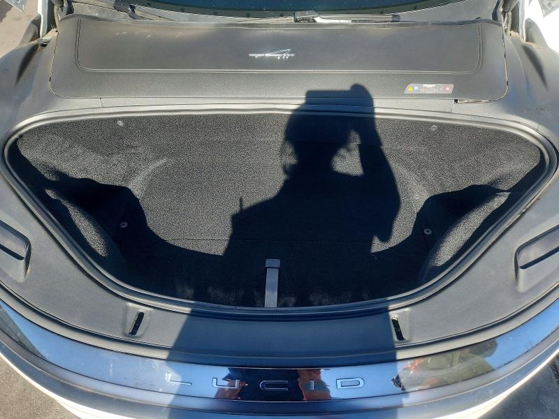 Moto LUCID MOTORS AIR TOURING