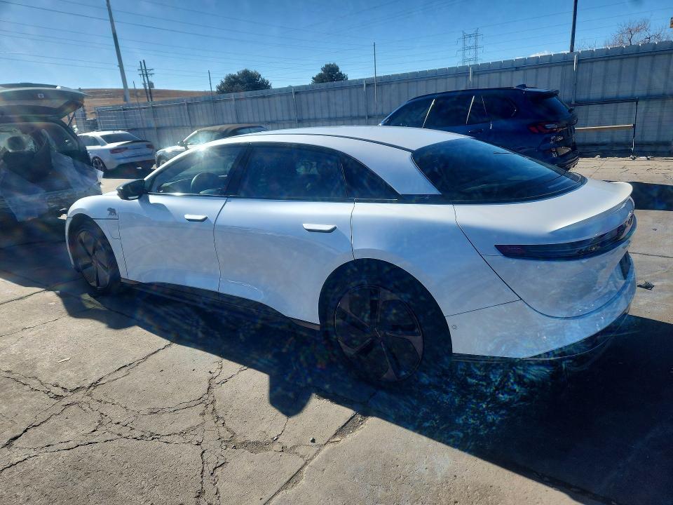Moto LUCID MOTORS AIR TOURING