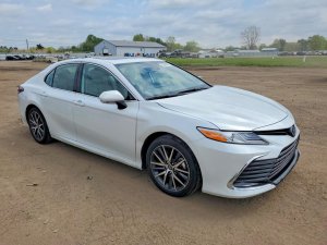 Toyota CAMRY XLE