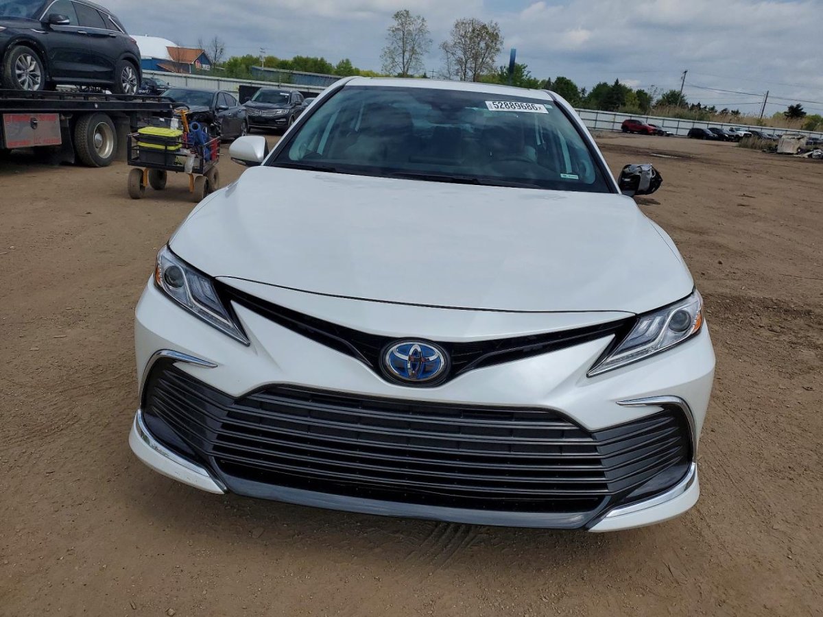 Toyota CAMRY XLE