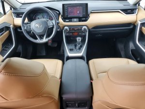 Toyota RAV4 XLE PREMIUM
