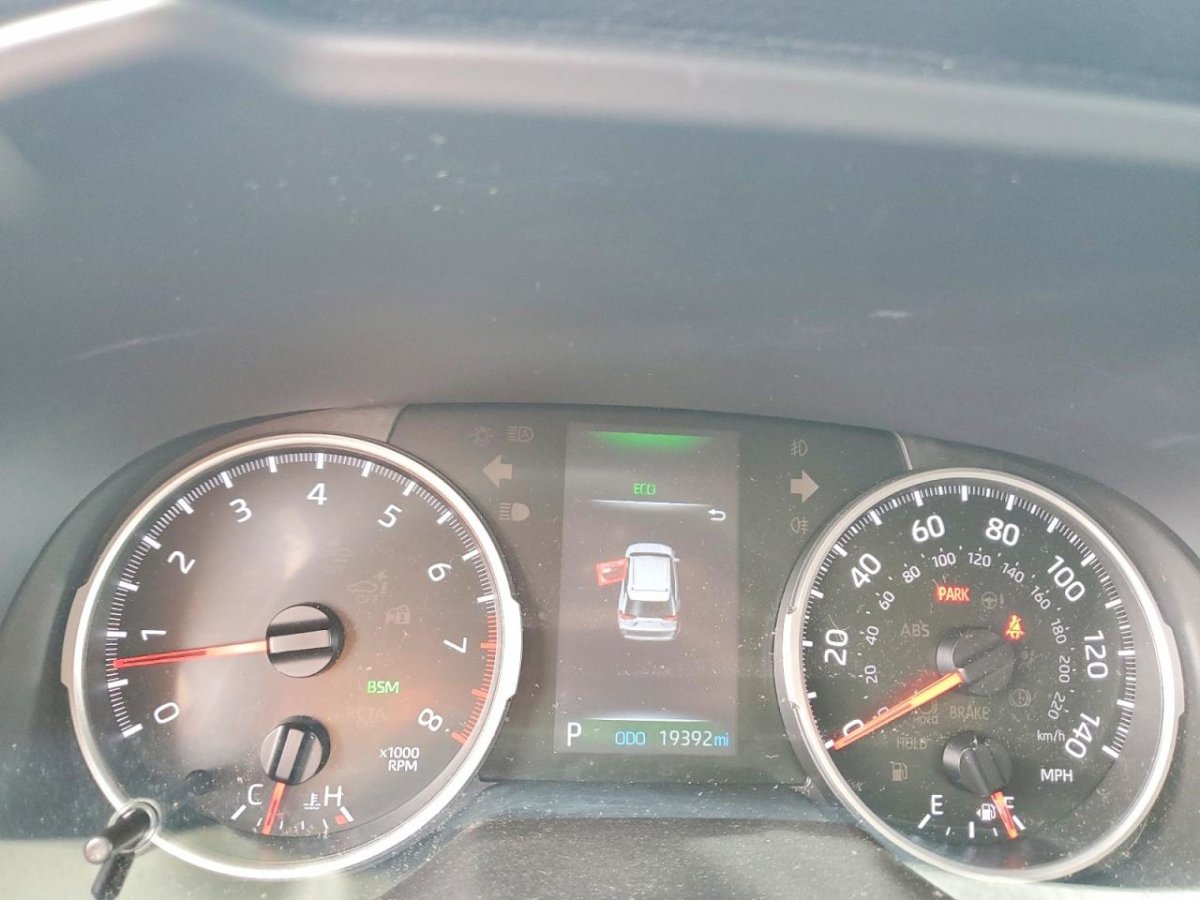 Toyota RAV4 XLE PREMIUM