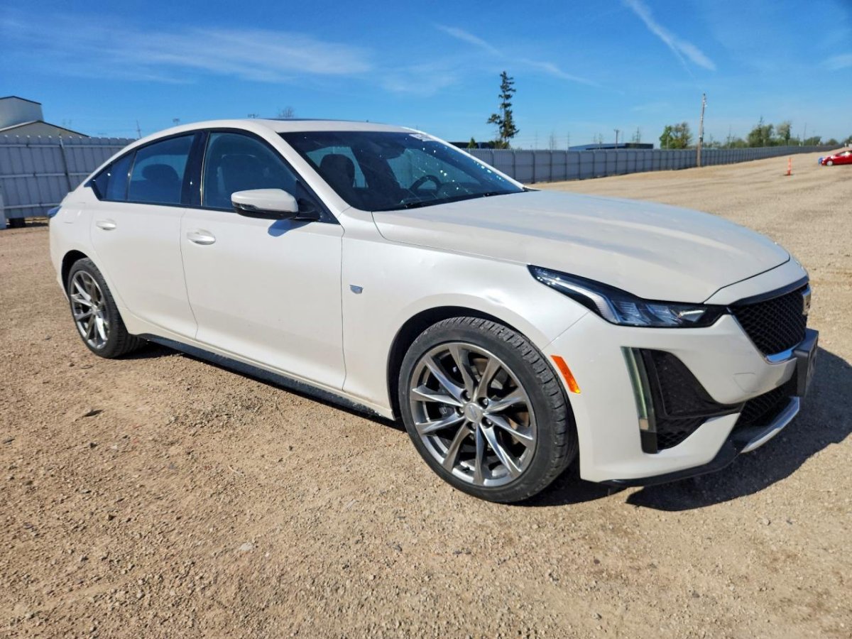 Cadillac CT5, Sport