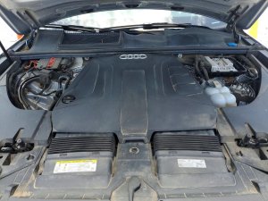 Audi Q7, Premium