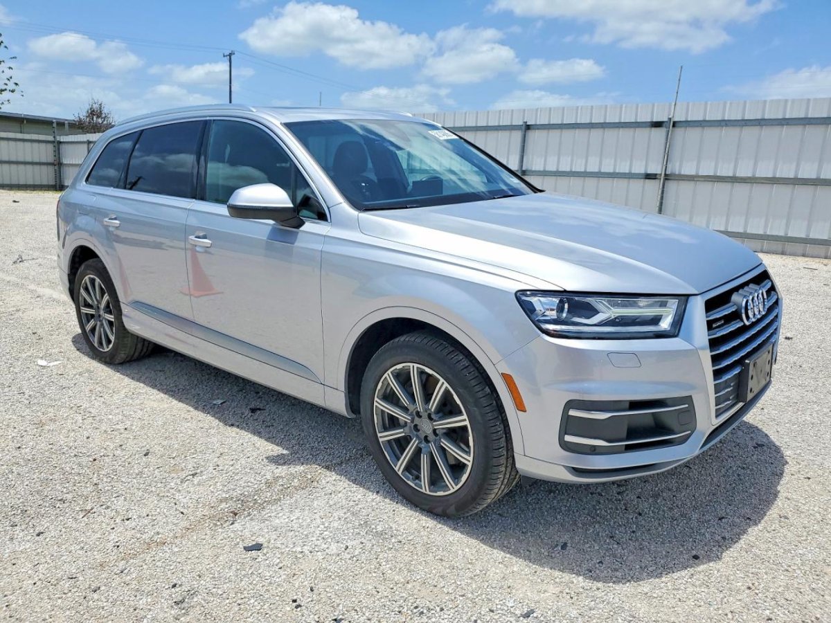 Audi Q7, Premium