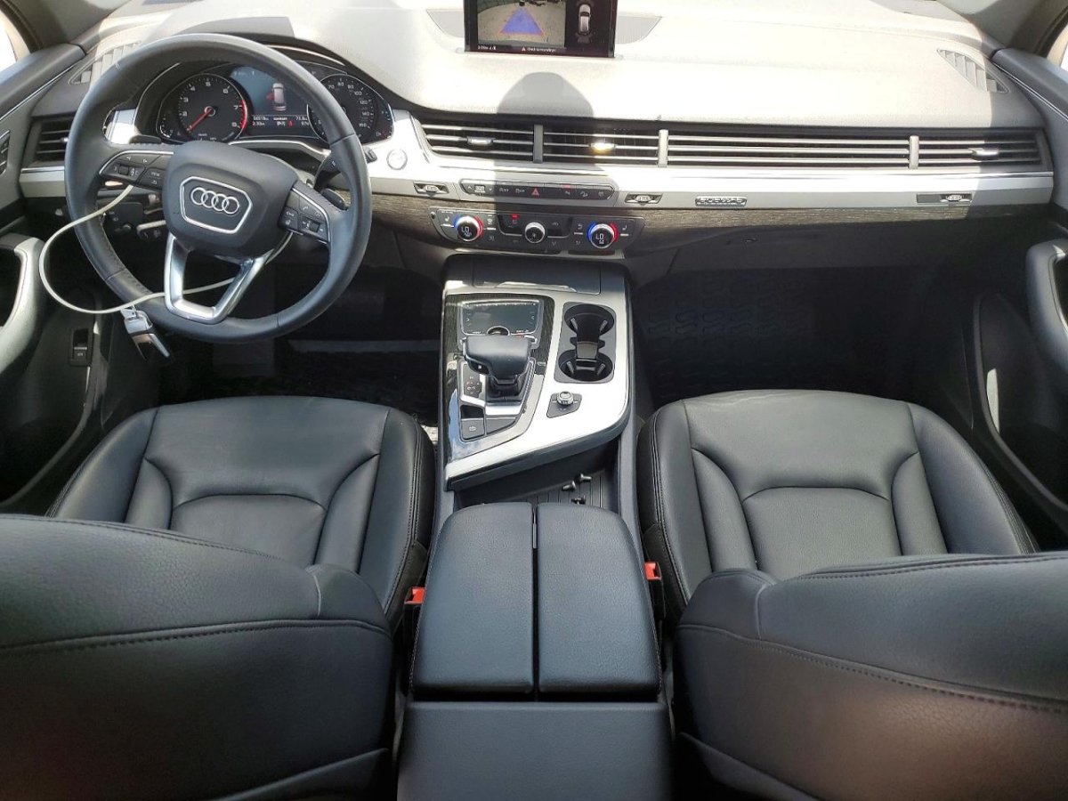 Audi Q7, Premium
