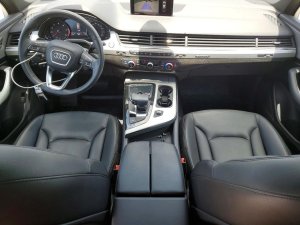 Audi Q7, Premium