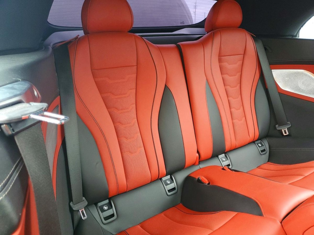 BMW M850XI