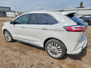 Ford Edge, Titanium