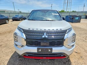 Mitsubishi Outlander, SE