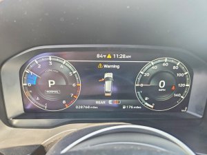 Mitsubishi Outlander, SE