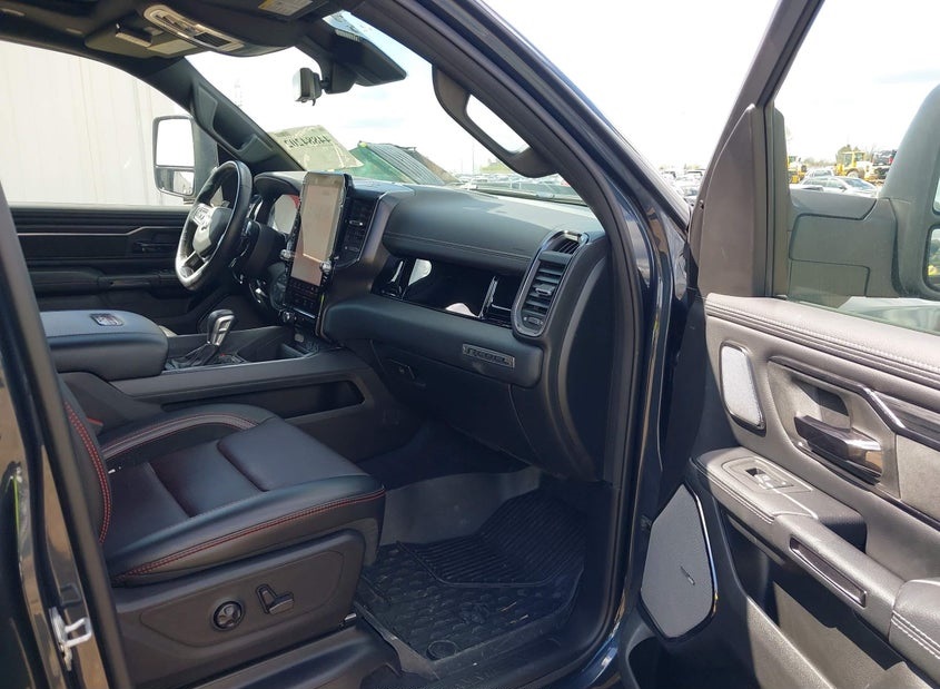 Dodge RAM 1500 REBEL 4X4 5'7 BOX