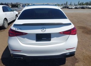 Mercedes-Benz C 300, Sedan